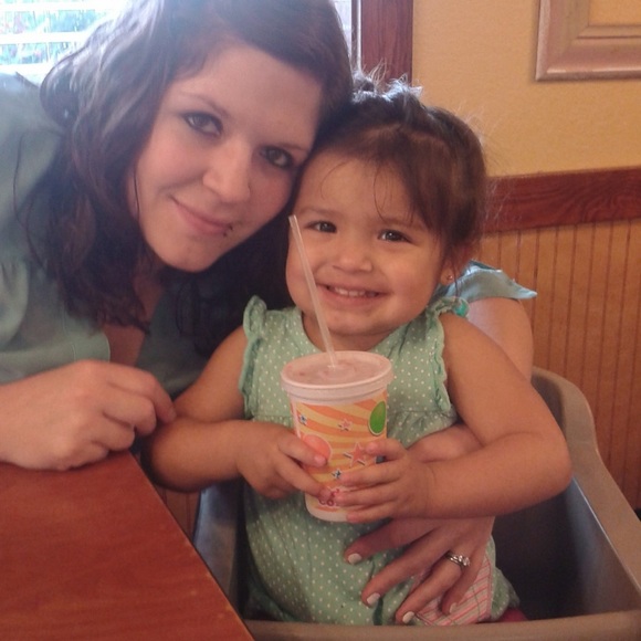 Meet your Posher, Ginny Barajas - Picture 4 of 8